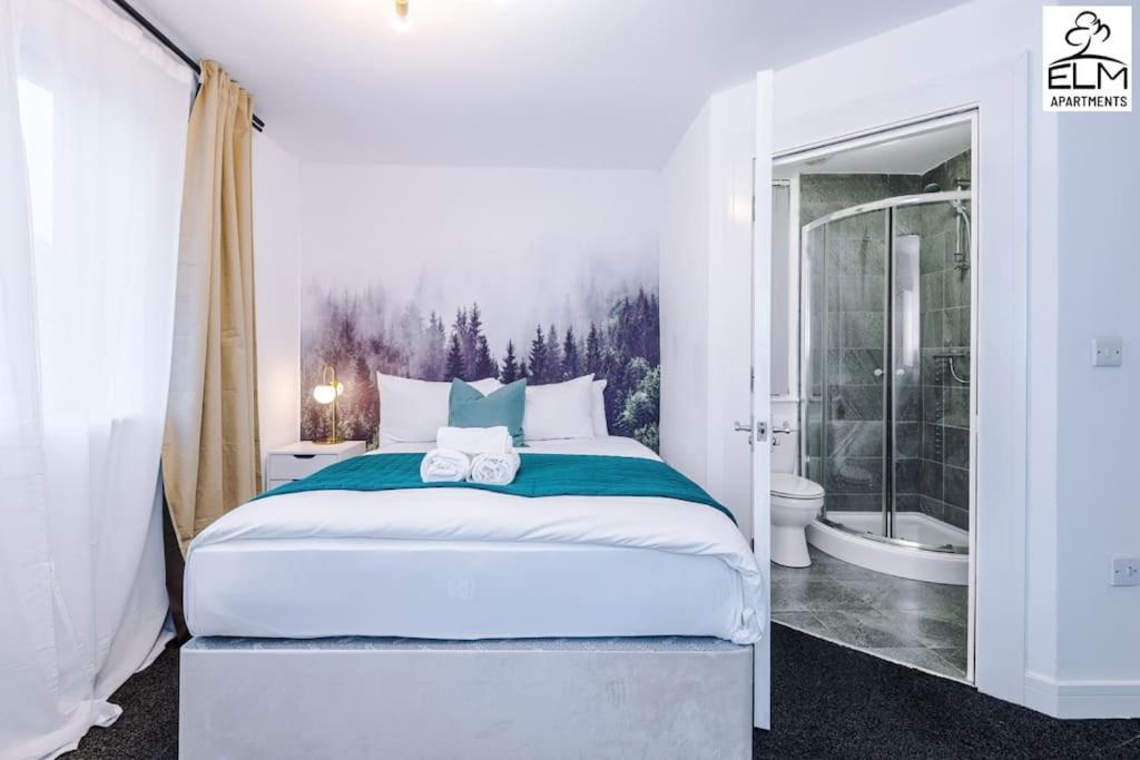 Cozy 1 Bedroom Apartment, Prime Location , Free Parking マンチェスター エクステリア 写真