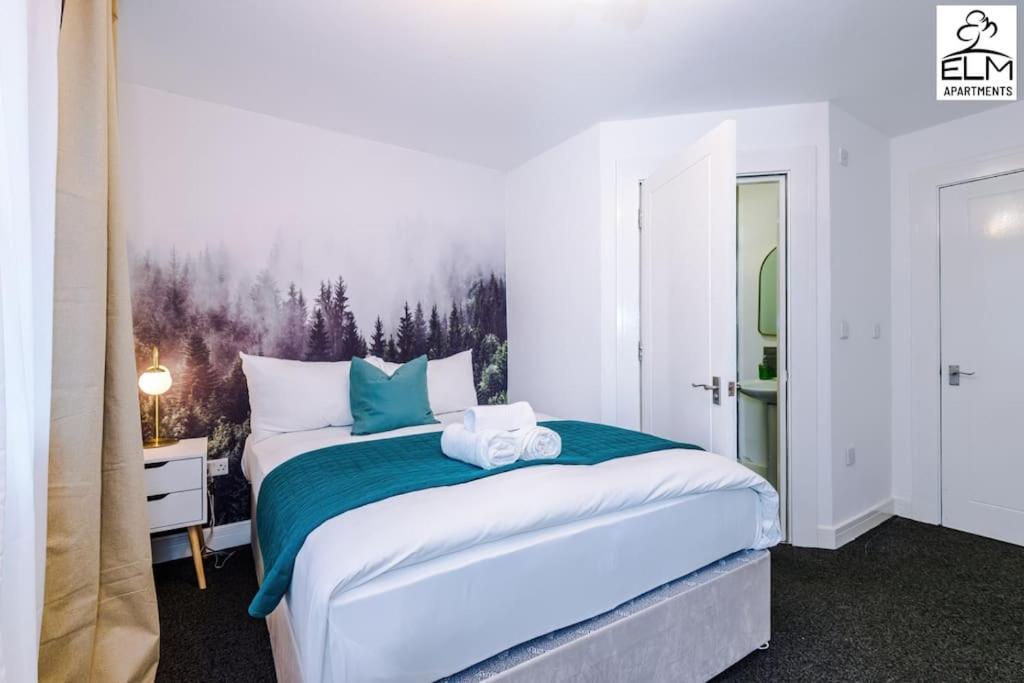 Cozy 1 Bedroom Apartment, Prime Location , Free Parking マンチェスター エクステリア 写真